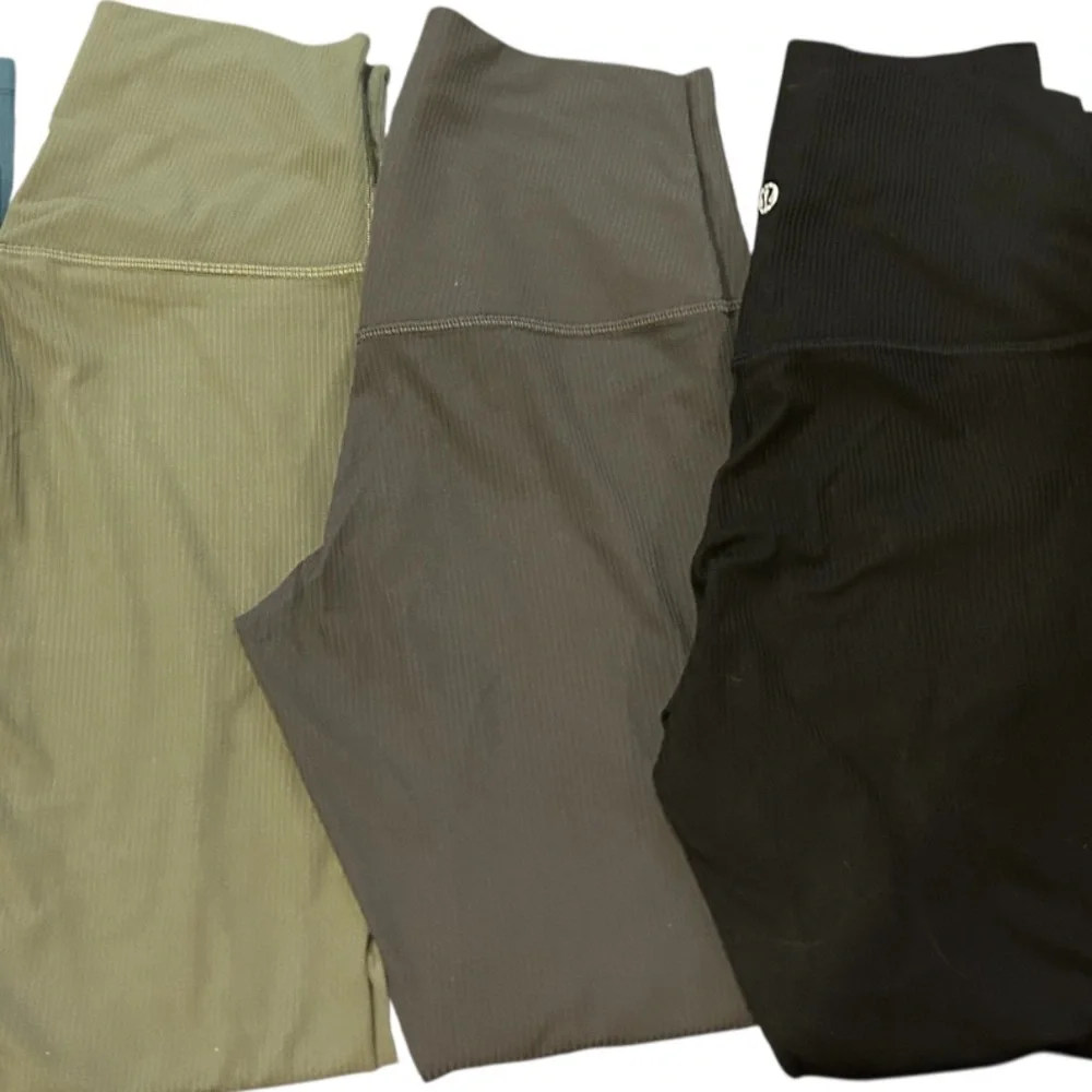 Lululemon Align™ High-Rise Ribbed Pant 25" in Bronze Green Size 6 RARE - Picture 2 of 2